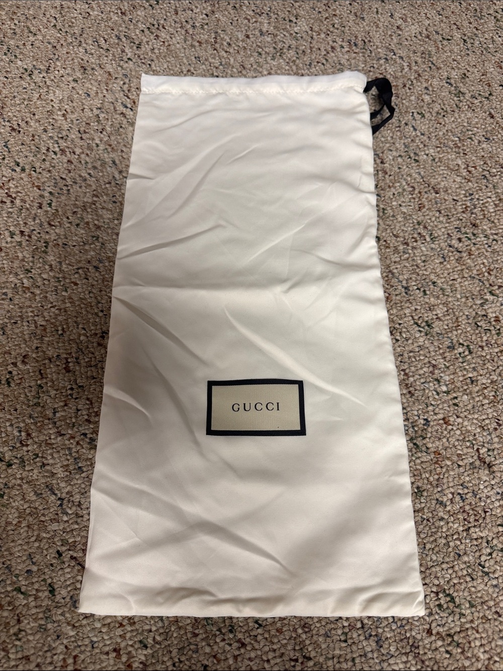 Gucci dust bag